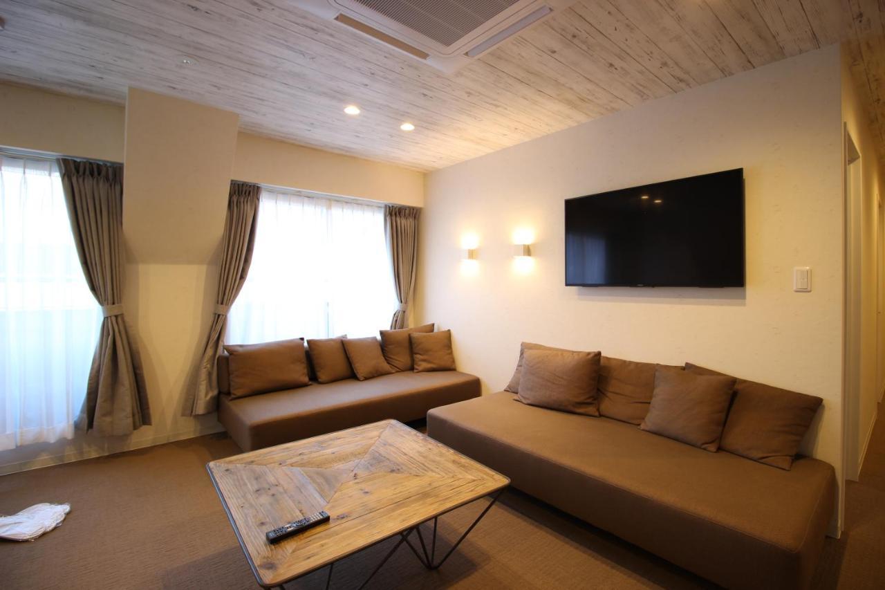 Namba West Saika Apartment Osaka Exterior photo